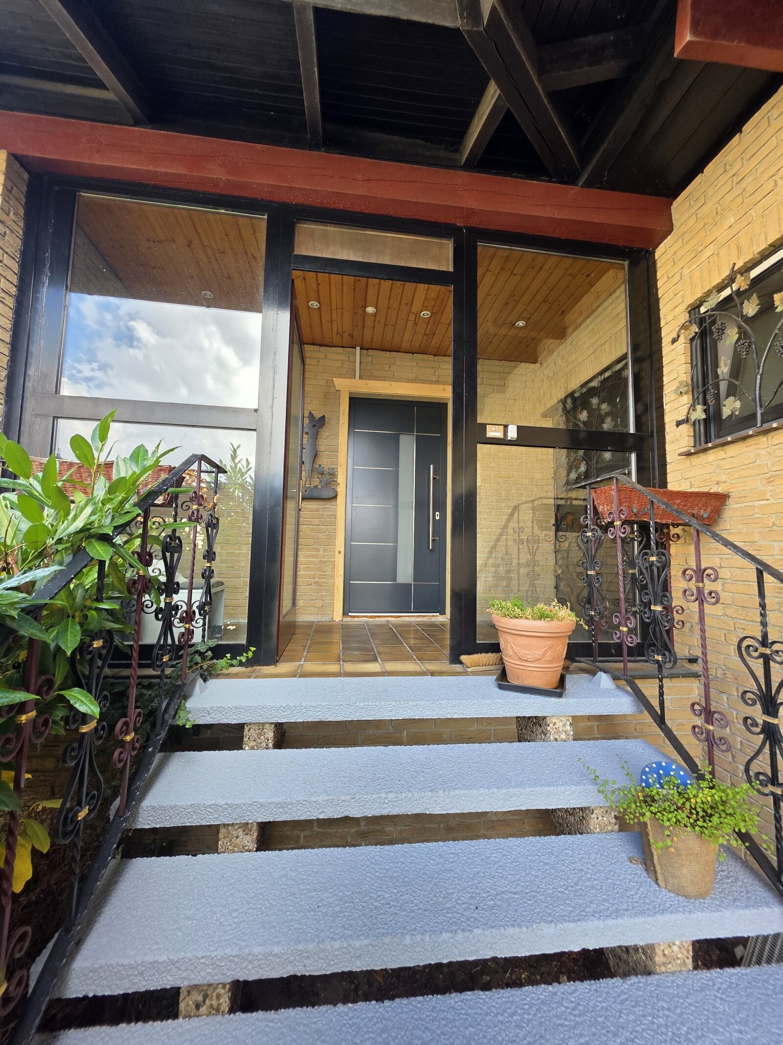 Bungalow/EFH mit Einliegerwohnung und viel Raum für Ihre Ideen