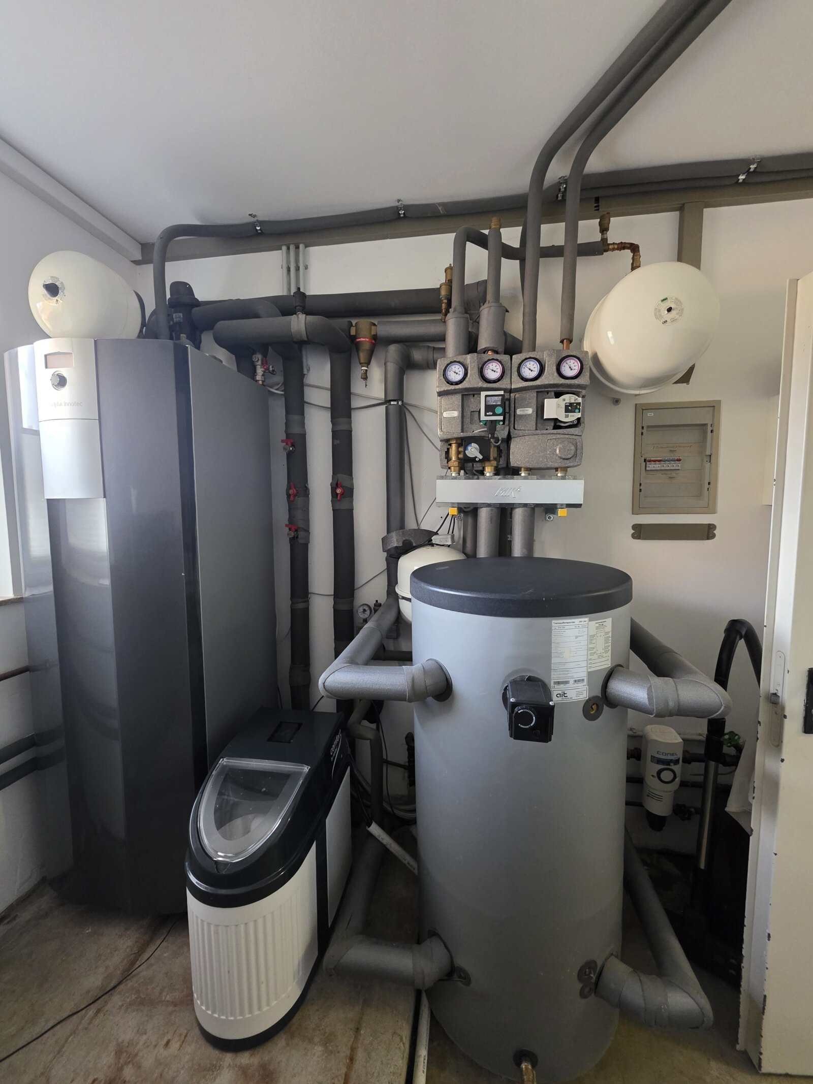 Hochwertig saniertes Einfamilienhaus mit Einliegerwohnung und exklusiver Ausstattung